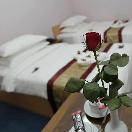Vacation Hotel Янгон Екстер'єр фото