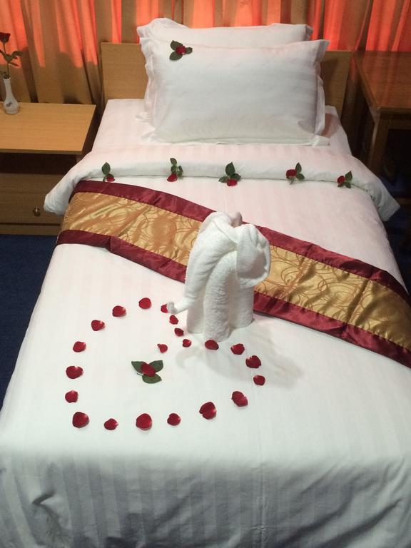 Vacation Hotel Янгон Екстер'єр фото