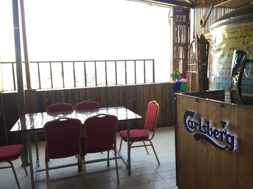 Vacation Hotel Янгон Екстер'єр фото